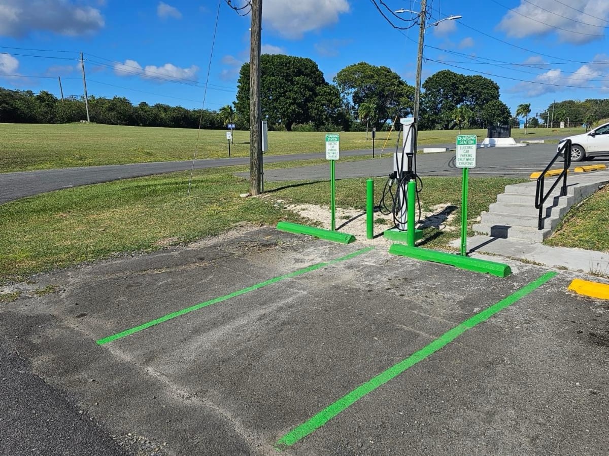 ChargingStation - Yellow Cedar