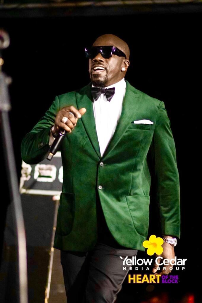 Dancehall sensation De Apostle